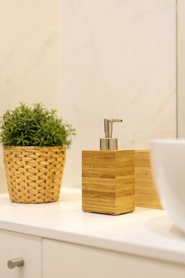 Wood Premium Downtown Apartment By Da'Home OOporto Esterno foto